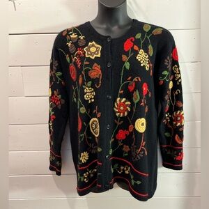 ❣️❣️🖤BALI – Vintage Floral Embroidered Cardigan – Size L (see measurements)